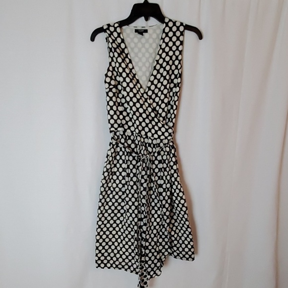 Alfani black and white dress. - Picture 1 of 3